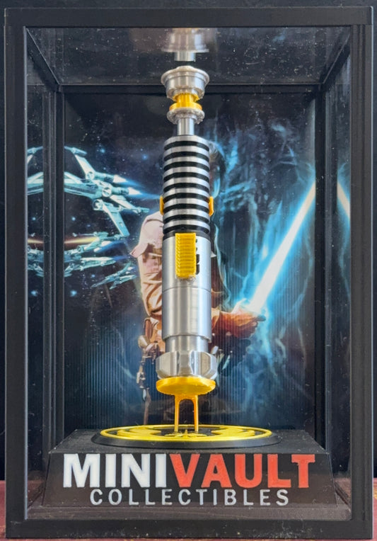 MiniVault (Wave One) Luke Skywalker’s Lightsaber